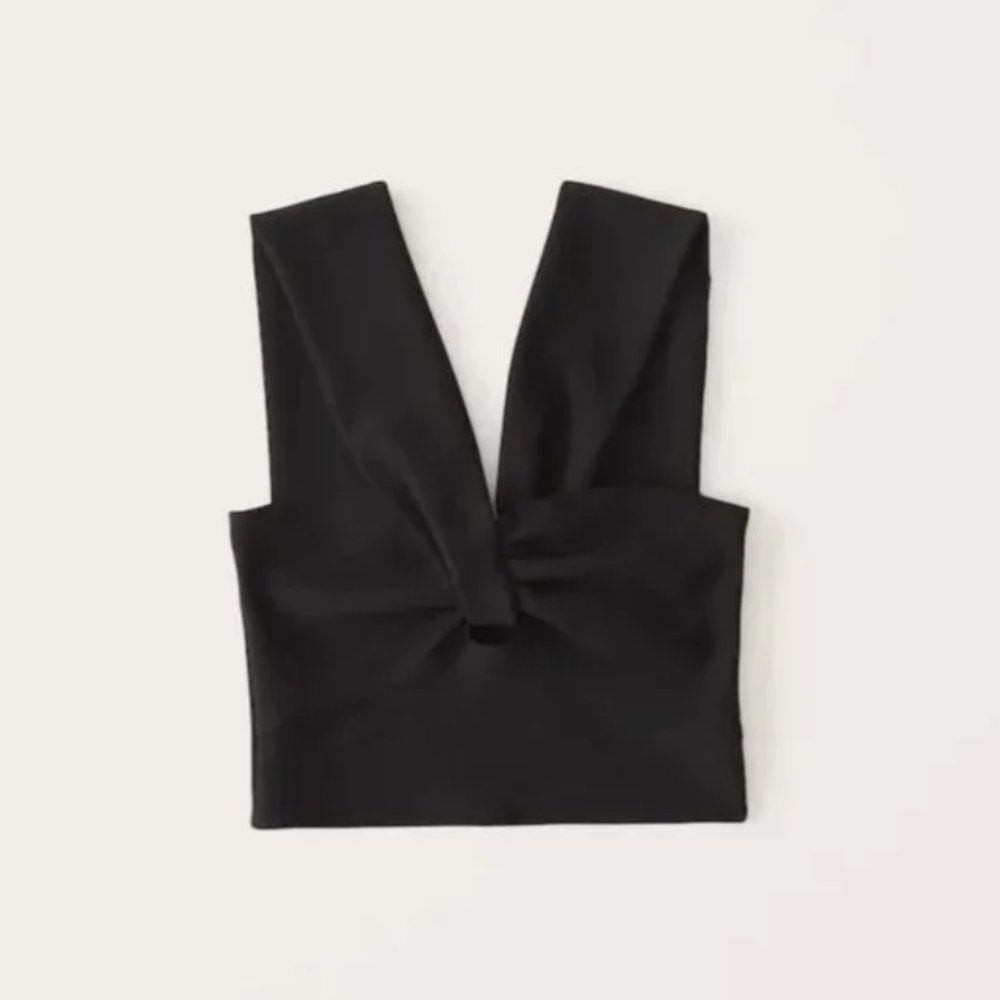 NWT Abercrombie & Fitch Women's Asymmetrical Cutout Top (xs)